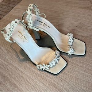 Sonia Rykiel strappy heeled sandals floral leather detail at toe and ankle GUC